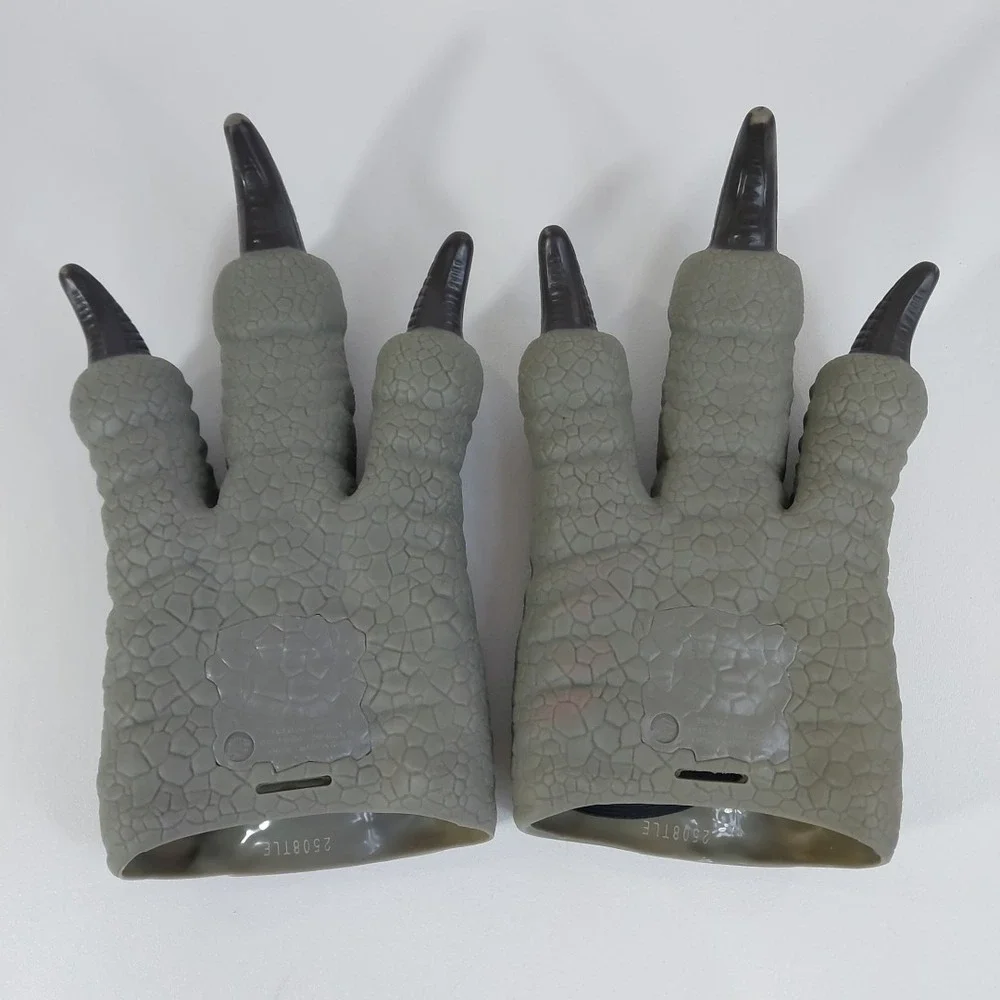 Jurassic World‎ Velociraptor Blue Raptor Dinosaur Claws Park Costume Gloves 2017